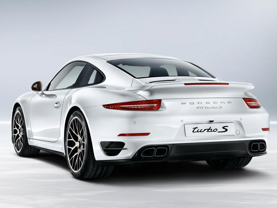  Porsche 911 Turbo S 2013 года  (фото 19 из 30)